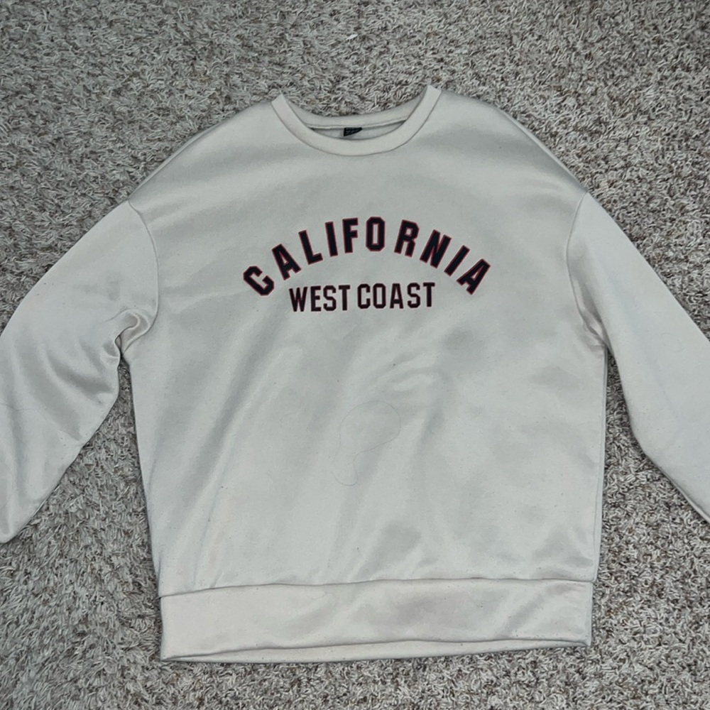 Shein cream sweatshirt size small